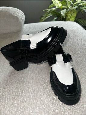 Black and White Chunky Lug Platform Loafers - Women